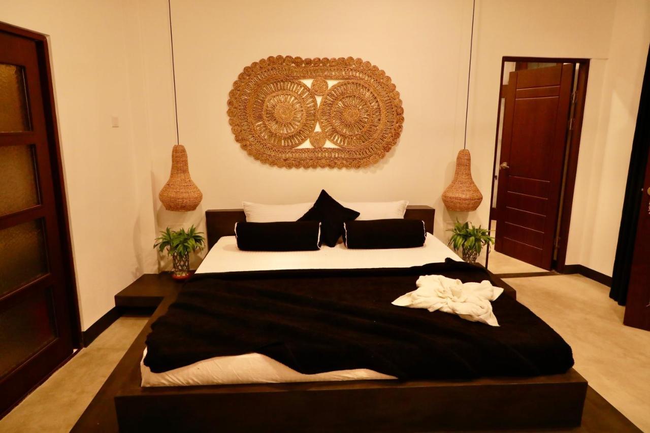 The Jini House Hotel Ahangama Exterior photo