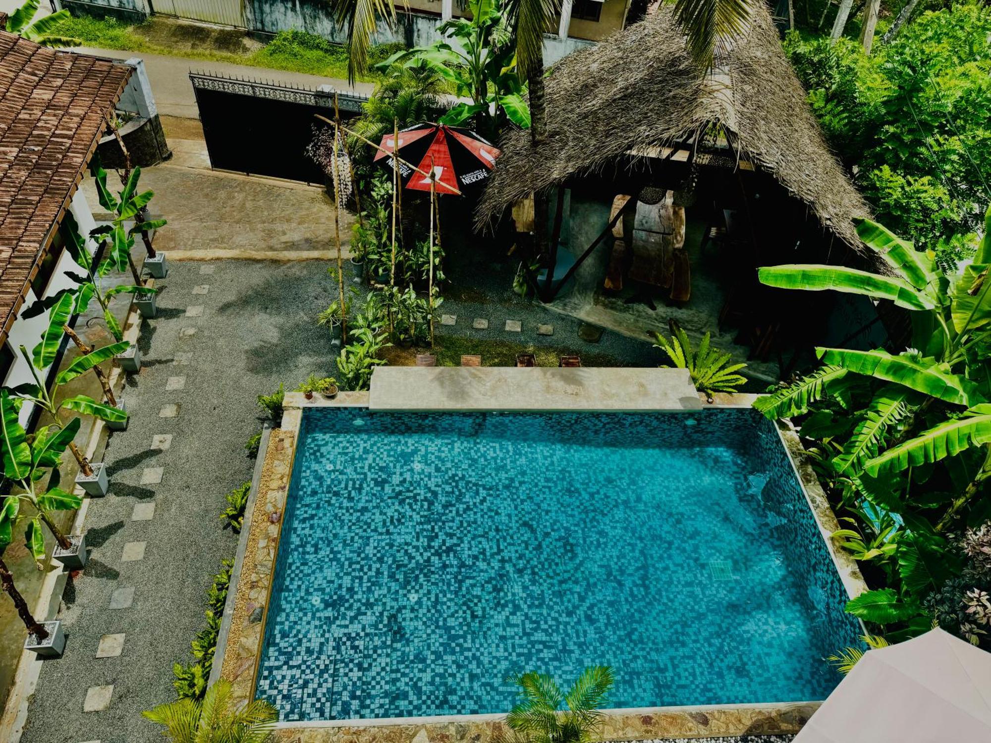 The Jini House Hotel Ahangama Exterior photo