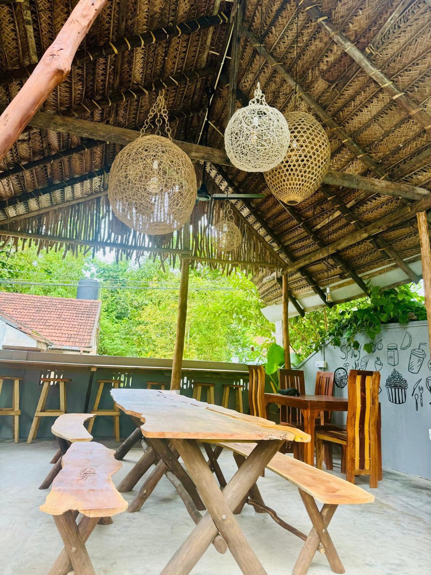 The Jini House Hotel Ahangama Exterior photo