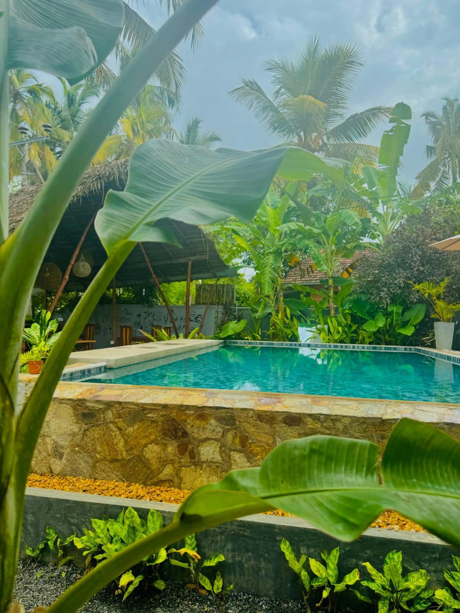 The Jini House Hotel Ahangama Exterior photo